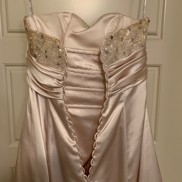 Vintage - Maggie Sottero Champaign/Gold Evening Dress - Wedding/Grad/Formal - Picture 5 of 9